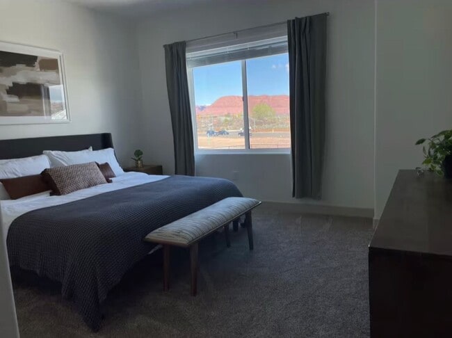 Building Photo - 960 Heritage Dr