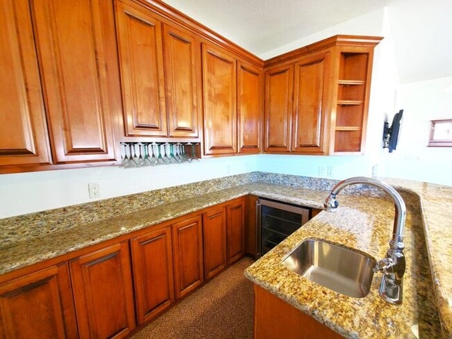 Building Photo - First Month Free – Executive Somersett Home Offered Furnished or Unfurnished with Panoramic Views...