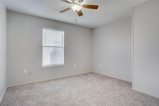 Building Photo - 7745 Pear Tree Ln