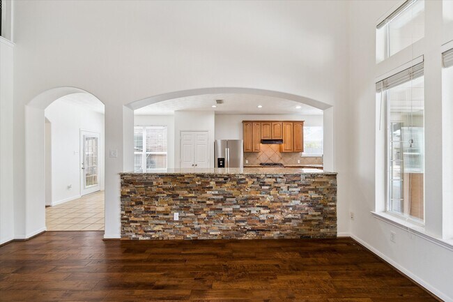 Building Photo - 23814 Seventh Heaven