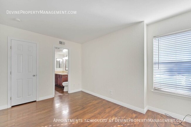 Building Photo - 10655 Lemon Ave