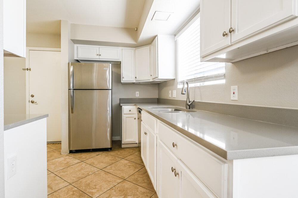 Building Photo - 4467 W Yorkshire Dr