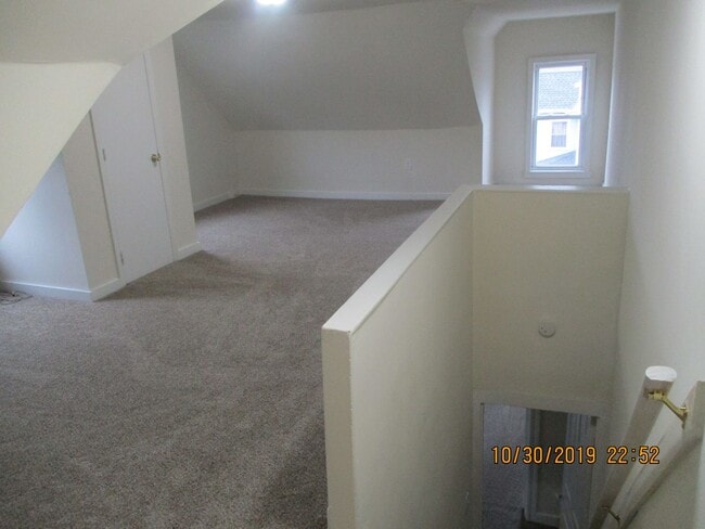 Building Photo - Completely remodeled, spacious Twin Attached home with private backyard - $2,100