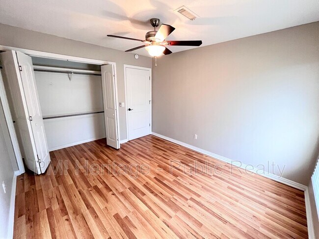 Building Photo - 57 Nantucket Dr