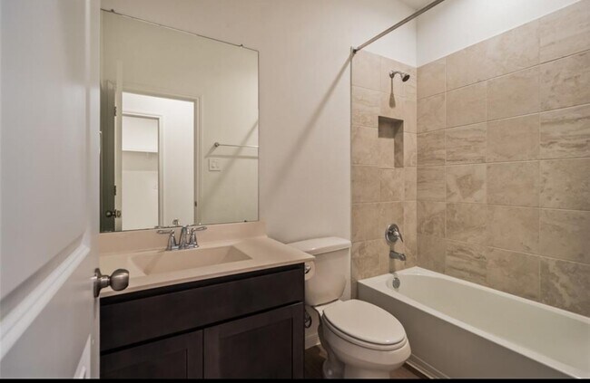 Building Photo - 177 Jim Hall Ln