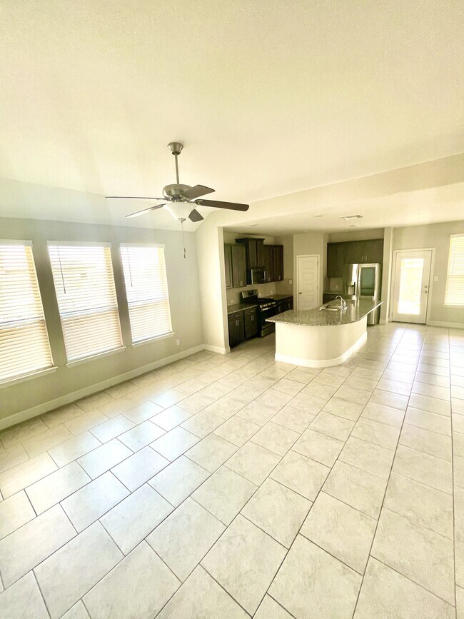 Building Photo - 11710 Briceway Land