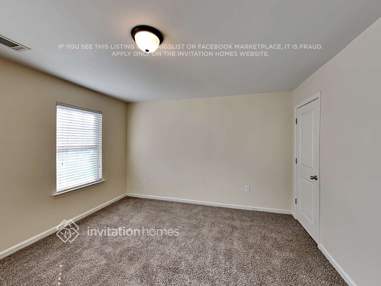 Building Photo - 2465 Valley Creek Dr