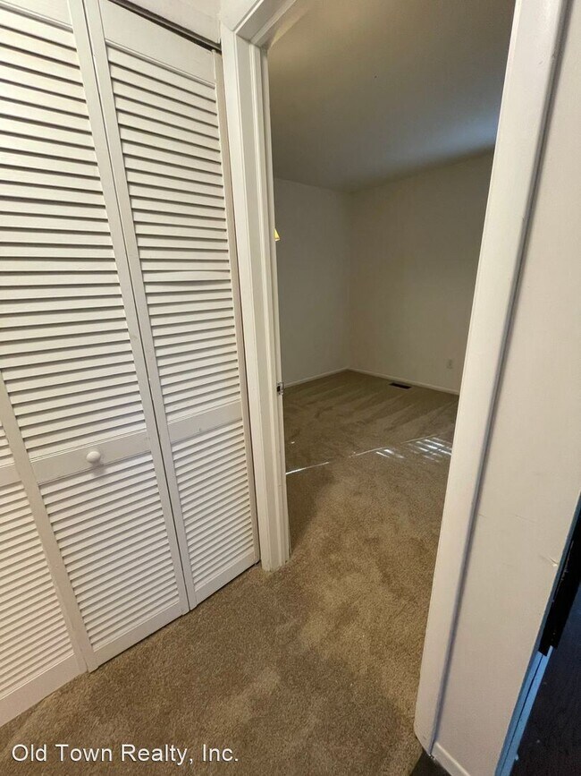 Building Photo - 2 br, 1 bath House - 2988 Whittier Court