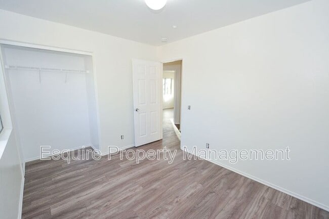 Building Photo - 58 Comstock Dr