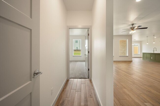 Building Photo - 4909 Misty Wood Ln