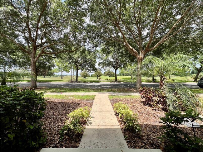 Building Photo - 7114 Five Oaks Dr