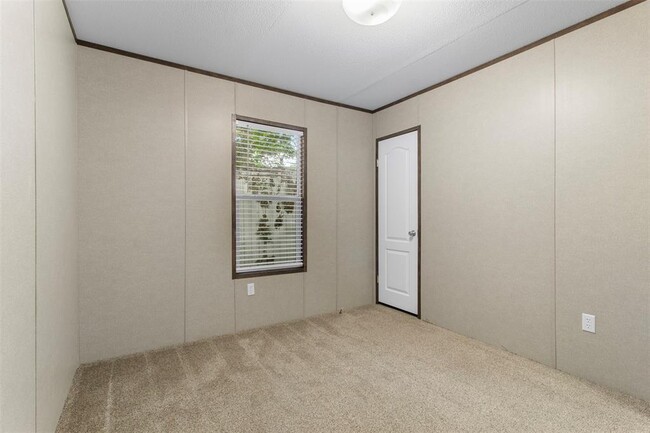 Building Photo - 14247 E Ravine Run