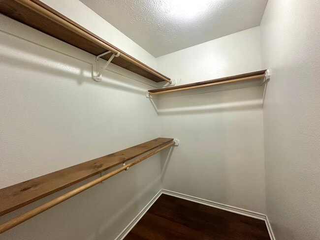 Building Photo - 4 Pinto Cir