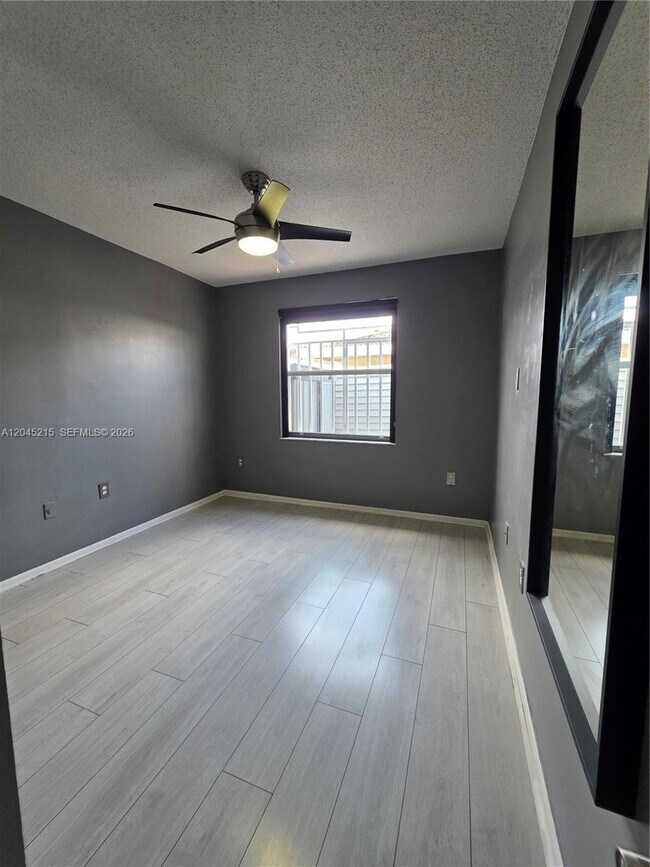 Building Photo - 8905 NW 121st St