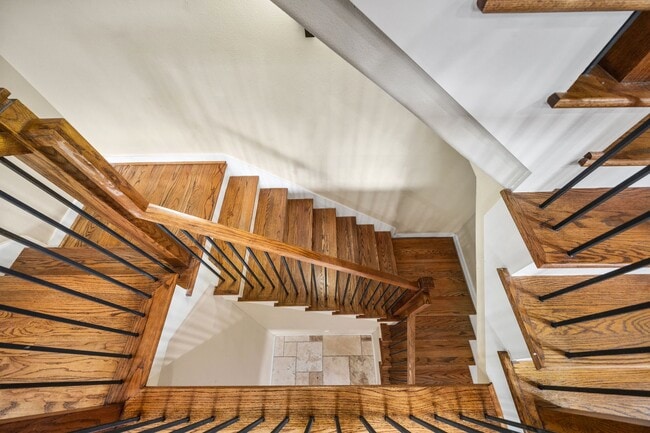 Building Photo - 510 Jackson Hill St