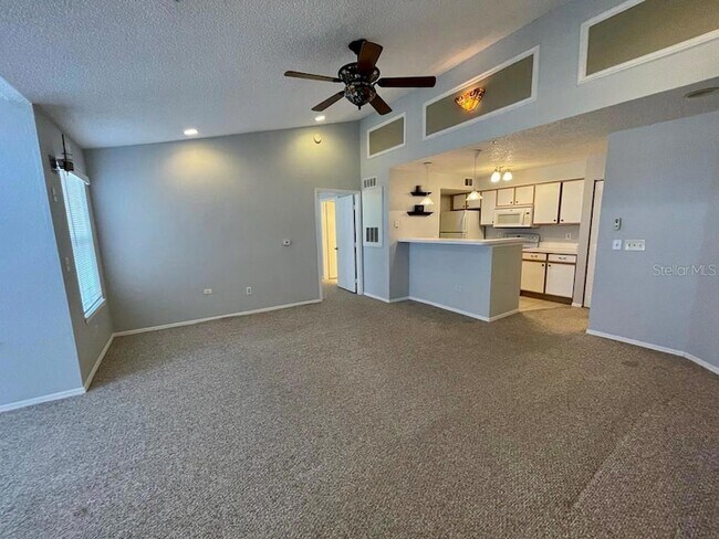 Building Photo - 2212 Grand Cayman Ct