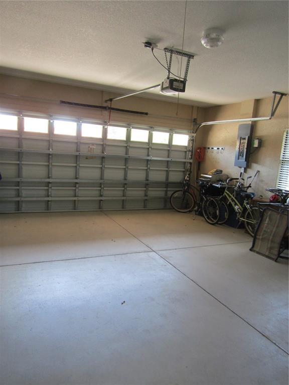 Building Photo - 4526 Cancello Grande Ave