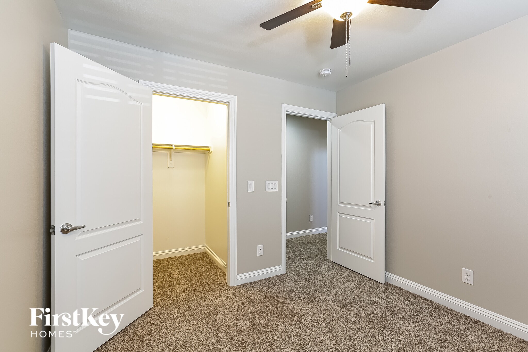 Building Photo - 6753 Crystal Run Ln