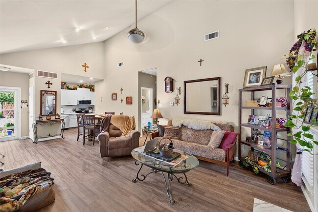 Building Photo - 2504 Orangegrove Cir