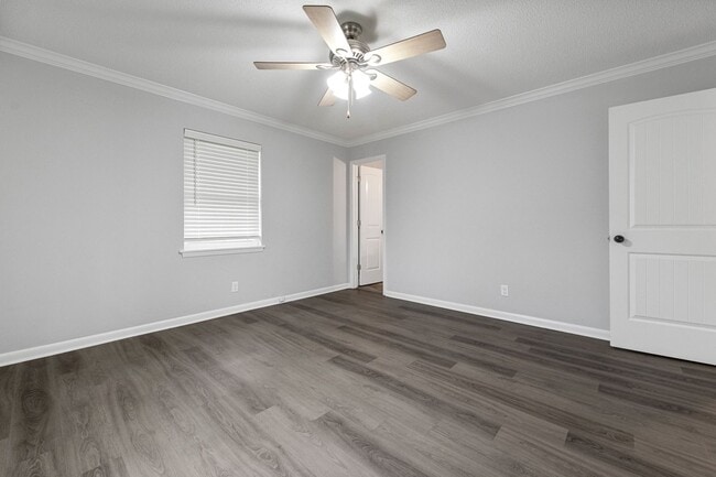 Building Photo - Sherwood Rental