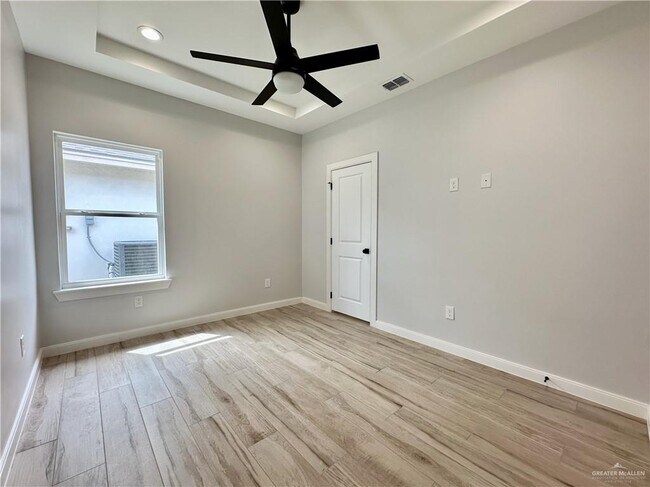 Building Photo - 2800 Kilgore Ave