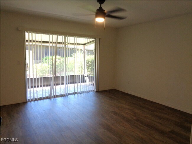 Building Photo - 6429 Royal Woods Dr