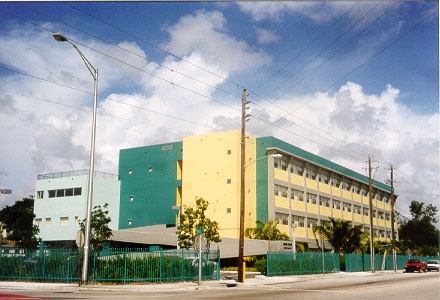 Primary Photo - Park Place Apartments
