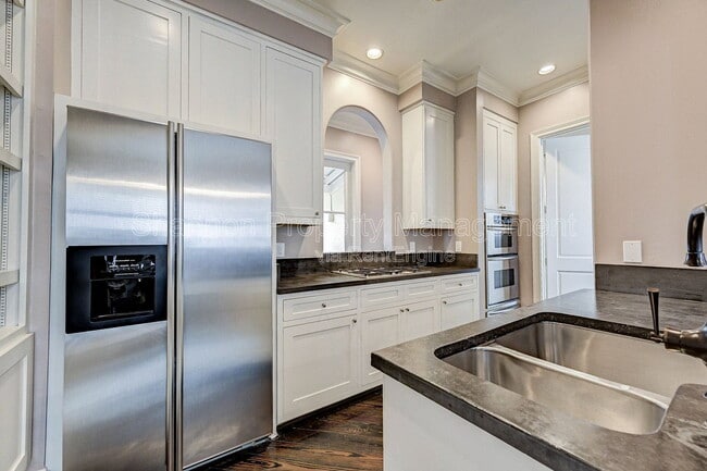 Building Photo - 3128 Alabama Ct