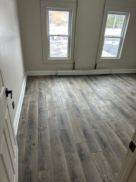 Building Photo - 1310 Willis Ave