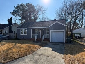 Building Photo - 1533 McNeal Ave