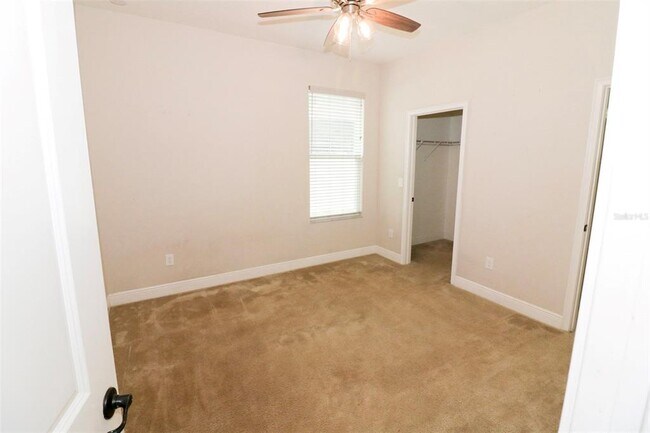 Building Photo - 27065 Sora Blvd