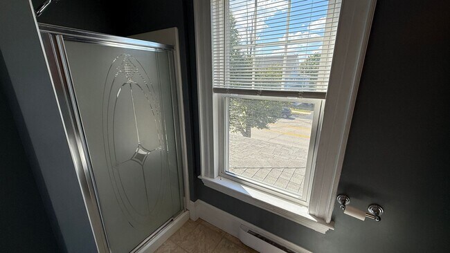 Building Photo - 665 Central Ave