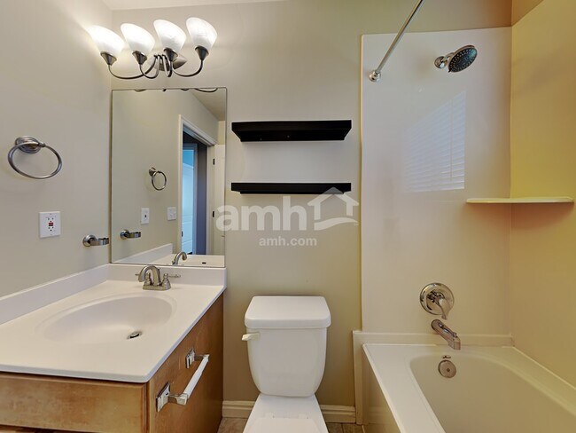 Building Photo - 4049 W Cimarron