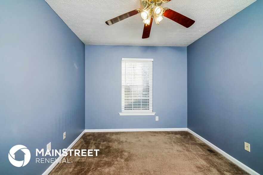 Building Photo - 10717 Bayport Rd