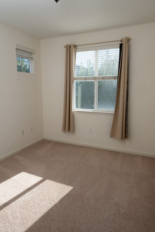 Building Photo - 859 Gary Lee King Common