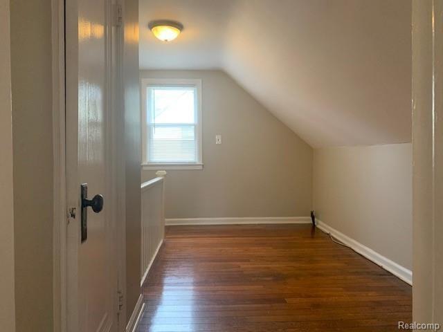 Building Photo - 557 N Harvey St