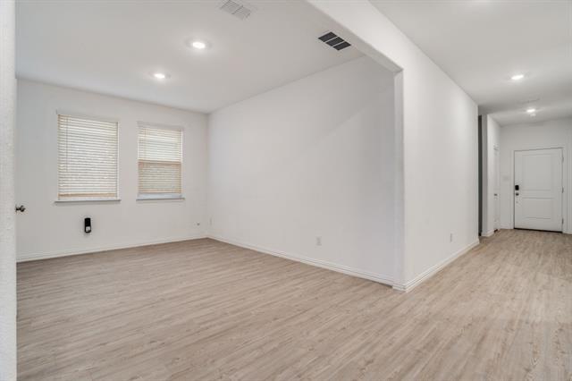 Building Photo - 4913 Sagerun Dr