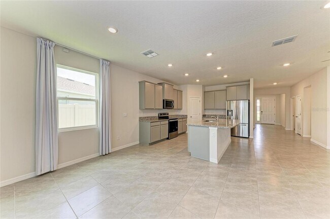 Building Photo - 12432 Dora Trl