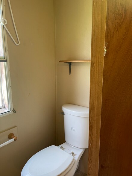 Building Photo - 2734 Middle Leesville Rd