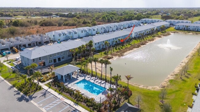 Building Photo - 621 Salisbury Cir