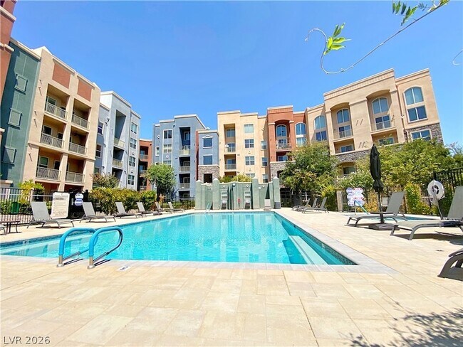 Building Photo - 68 E Serene Ave