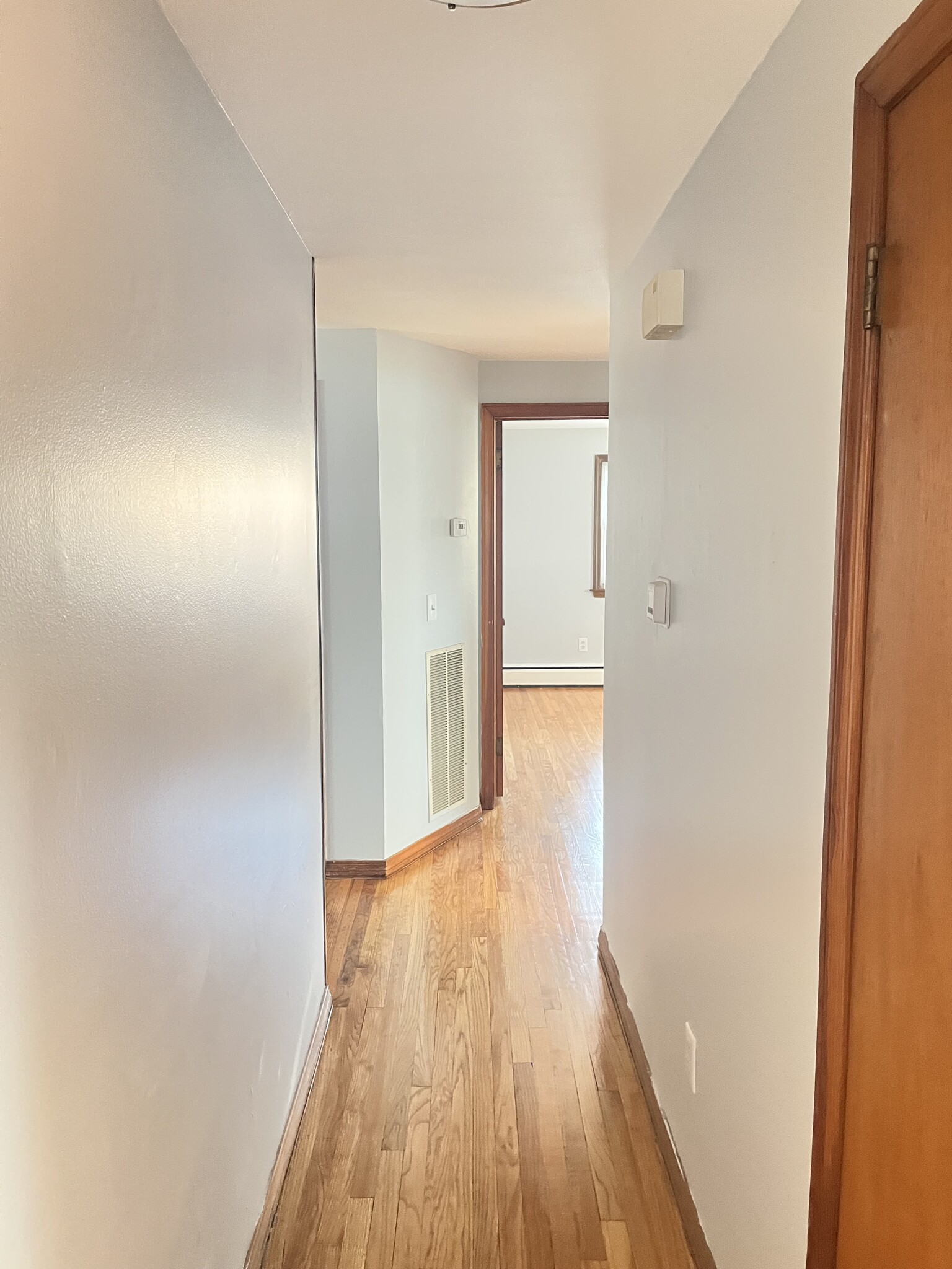 Building Photo - 52 Gould Dr