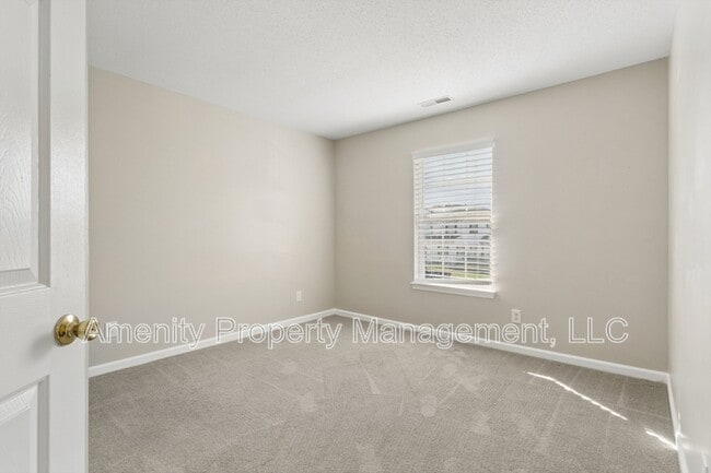 Building Photo - 321 Warwick Landing Pkwy