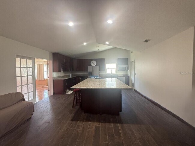 Building Photo - 11205 Partridge Dr