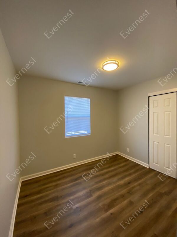 Building Photo - 838 Lock Ave