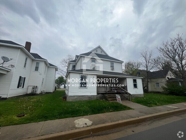 Building Photo - 1218 S 18th St