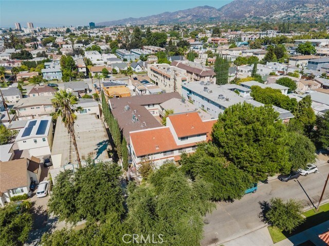 Building Photo - 1043 Thompson Ave