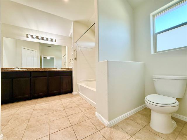 Building Photo - 240 Crowfoot Dr