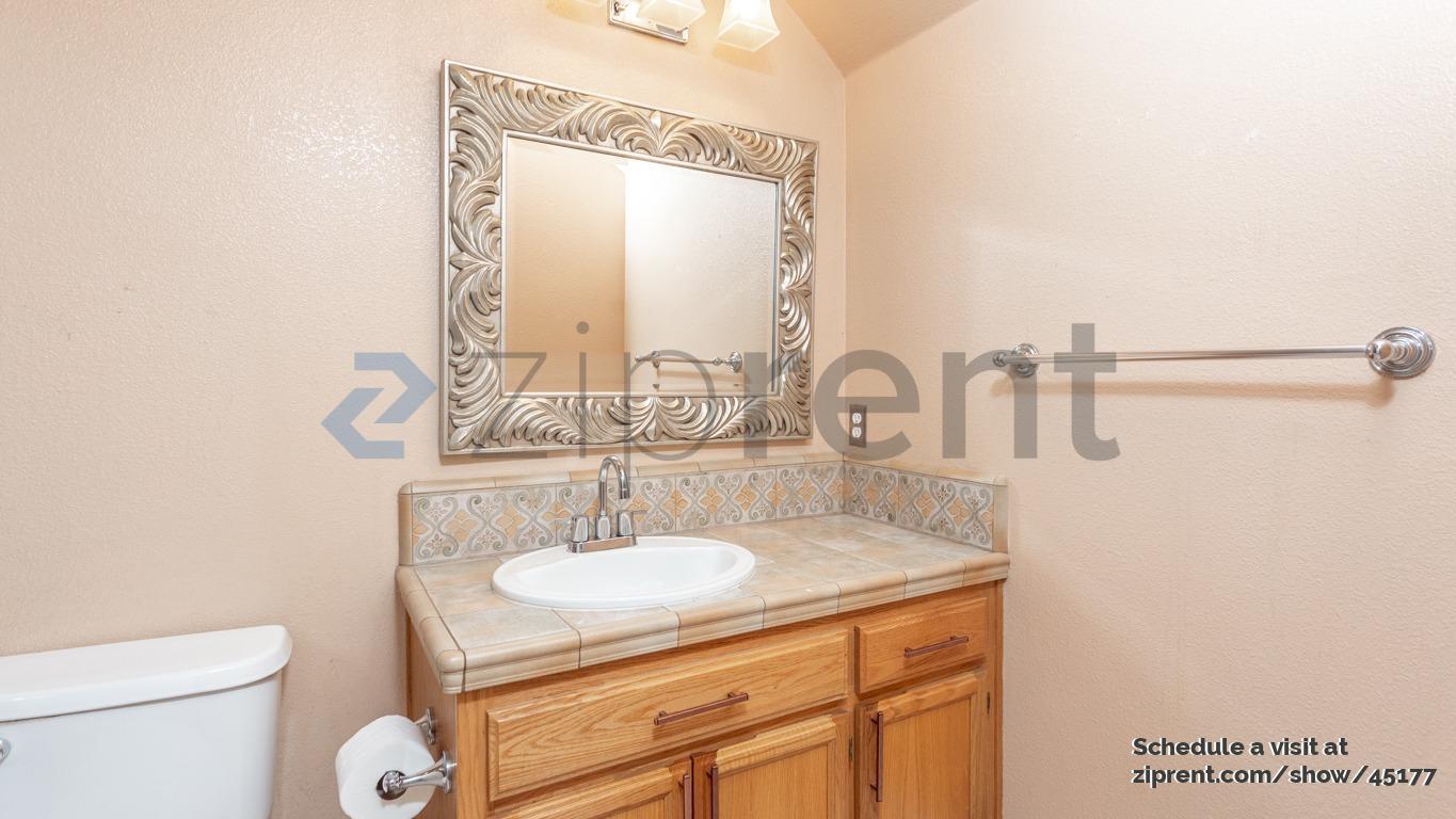 Building Photo - 5420 Hazelwood Ct