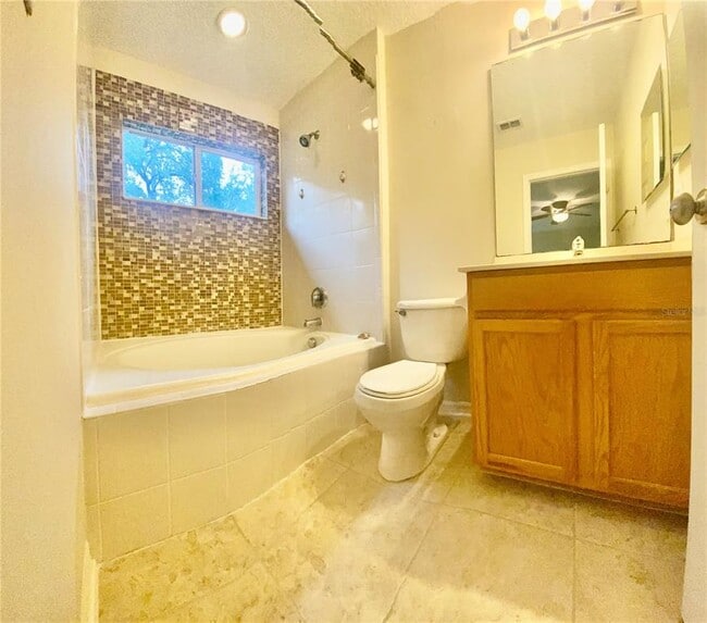 Building Photo - 2409 Harleyford Pl
